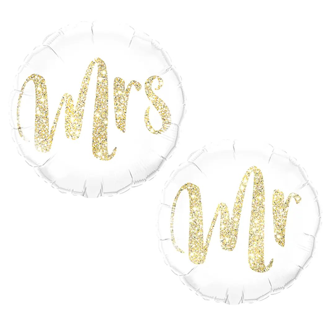 Ein stilvoller Folienballon mit der Aufschriften Mr & Mrs. Ideal als Dekoration für Hochzeiten und um die besondere Verbindung zwischen Braut und Bräutigam zu feiern.
