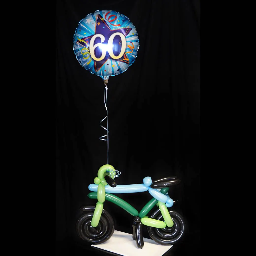 Fahrrad aus Luftballons mit Geburtstagszahl