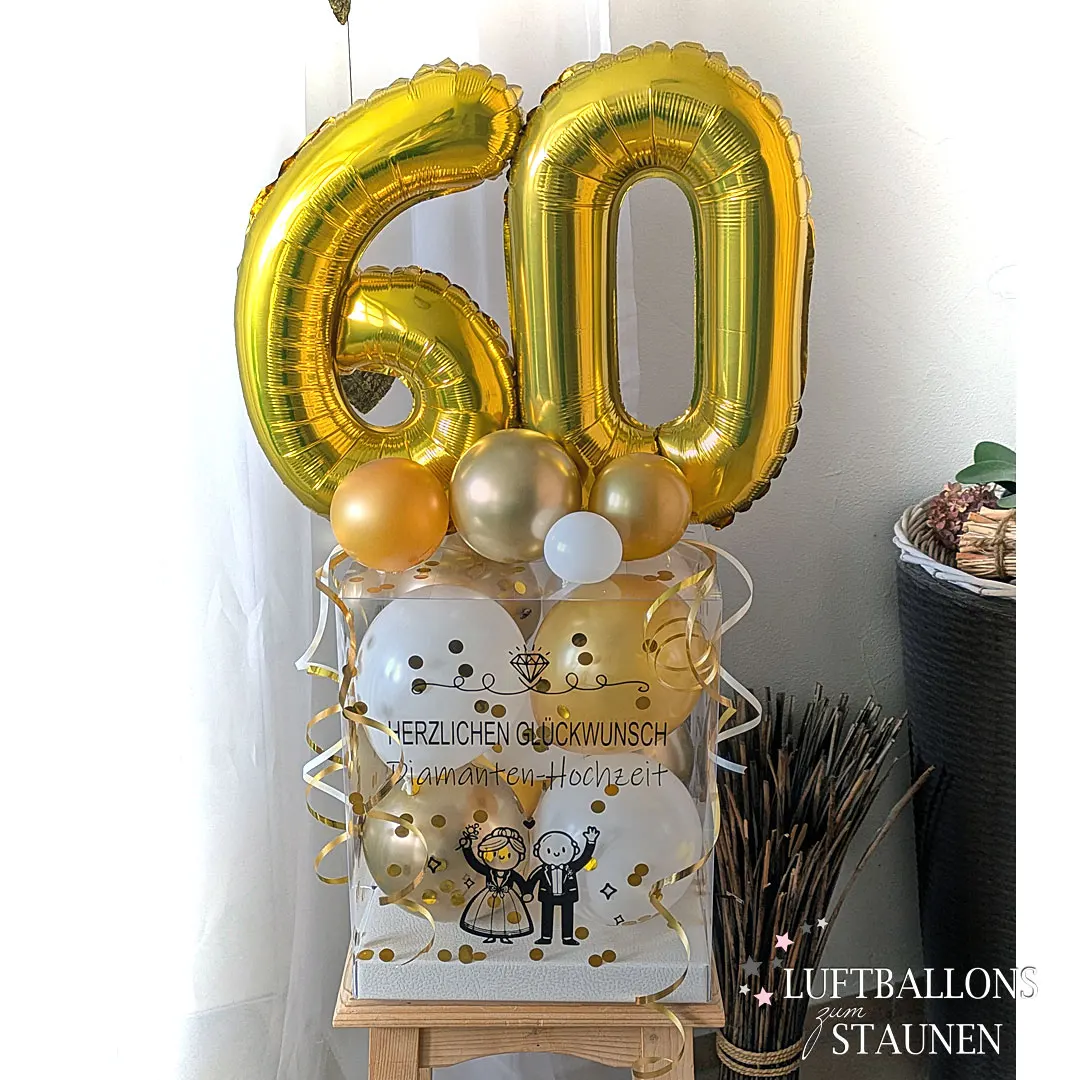 Ballon-Geschenk-Box zur Silberhochzeit, Goldhochzeit oder Diamantenhochzeit, dekoriert mit personalisierten Ballons und eleganten Akzenten.